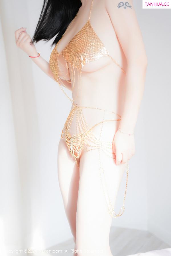   [XiuRen]高清写真图 2024.08.15 No.9015 雅茹老师 妩媚美腿第54张图片
